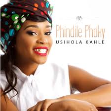 Phindile Phoky – Usihola Kahle (ft Sipho Makhabane)