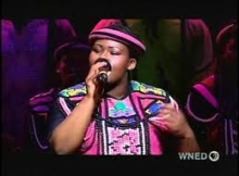 Benjamin Dube - Khululekani (Live) (feat. Soweto Gospel Choir & Nomthandazo Mnguni)