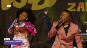 Agape Gospel Band ft Sarah Ndosi - Amenishangaza