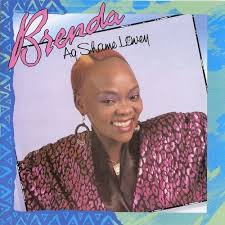 Brenda - Kuya Ngokuthi Ungubani Maskandi Song
