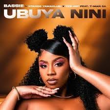 Bassie, Ntando Yamahlubi & Tee Jay - Ubuya Nini feat. T-Man SA