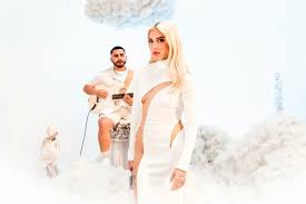 ELENA ROSE - Me Lo Merezco