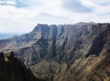 Izintaba - Zokhahlamba