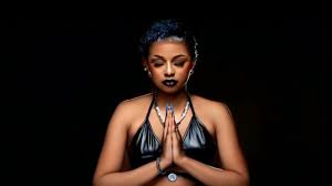 Young Gemini – Different Girl Ft. Afrah, Easy Ice, Khendy, Skylah Bluew & Priddy Nicki