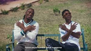 Julian King - Ndokuperekedza ft Delroy Shewe