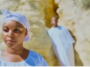 Mbalenhle M – Mbalenhle’s Prayer Feat. Smanga, VeeRsa & Soultaker Mthathi
