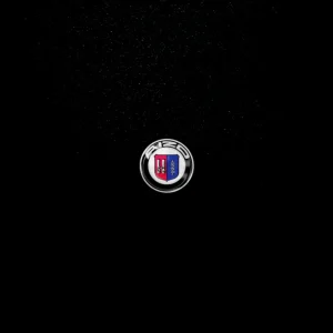 Aizo Clutch – Space