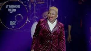 Bucy Radebe ft. Dr Winnie Mashaba - Bua Lentswe