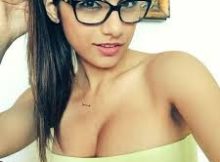 Mia Khalifa - iLOVEFRiDAY Song