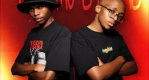 ZinedinexSguche, Brodie.Bro & Shoes Meister – Thaba tse baie (feat. Boips & Masterpiece YVK)
