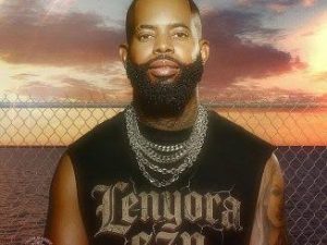 Ricky Lenyora, Mluusician & Tumilemang ft Mark Khoza & Angkebabuybe mc – Gucci Tsena