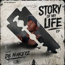 De Niakeyz – Legend Ft DJ Tearz SA & Sonic TSK